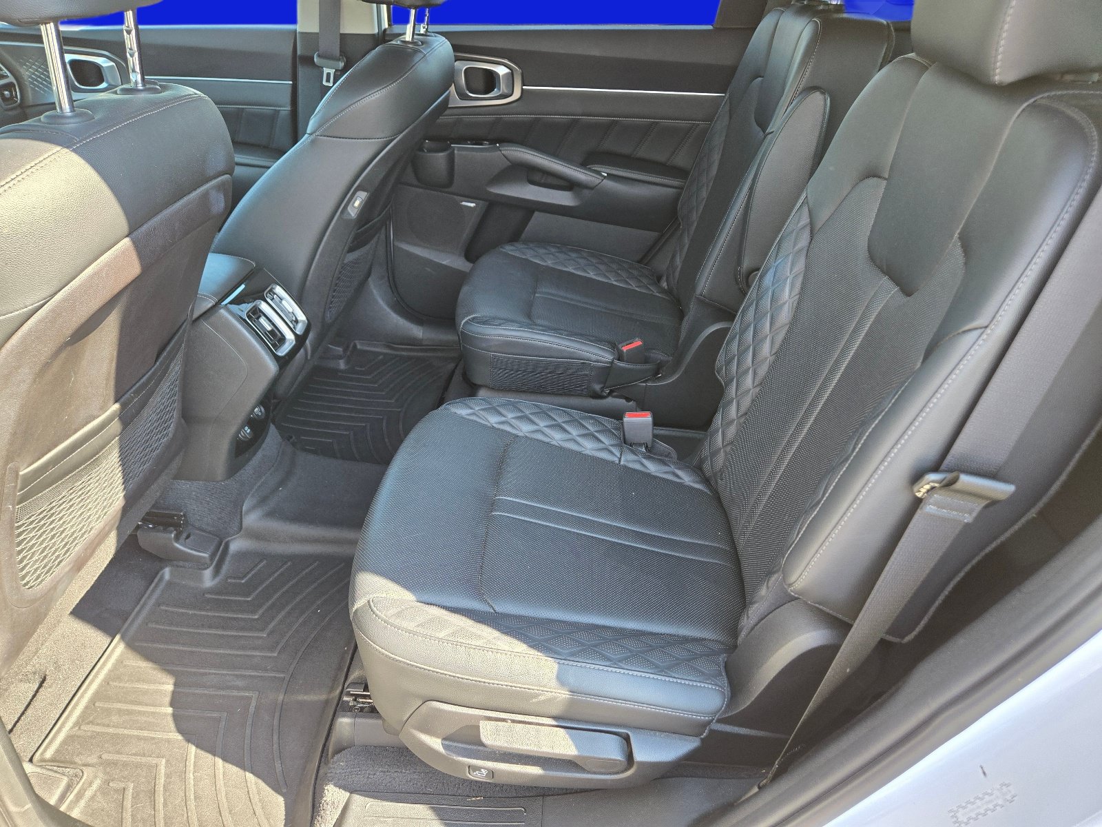 Used 2022 Kia Sorento SX FWD image 18