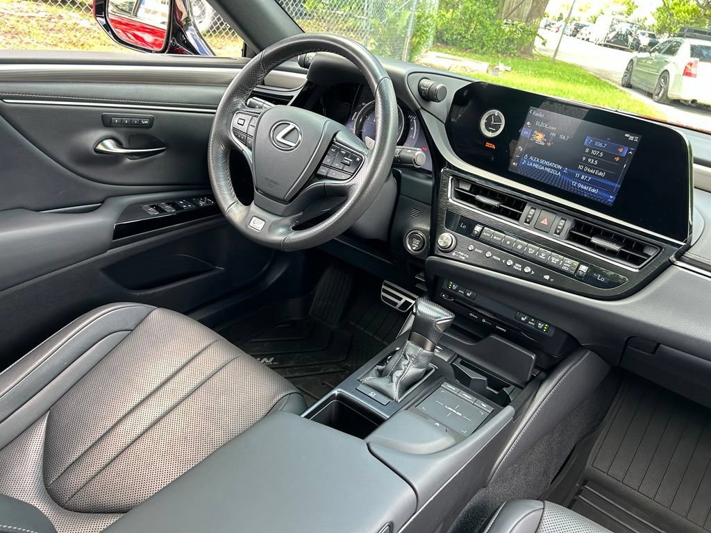 Used 2022 Lexus ES 350 F Sport w/ Accessory Package 2 FWD image 10