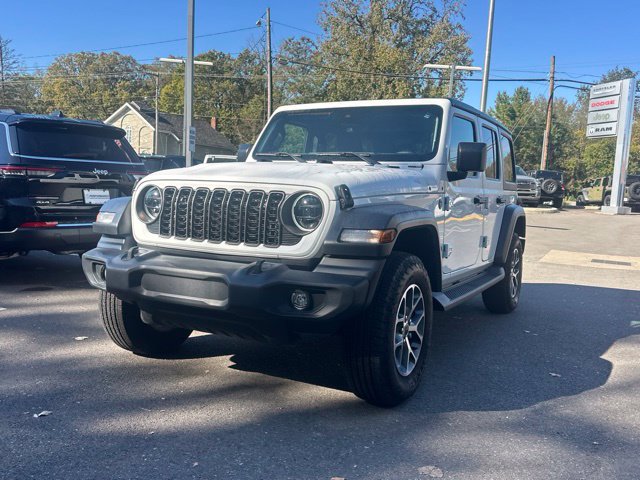 Used 2024 Jeep Wrangler Unlimited Sport AWD/4WD image 20