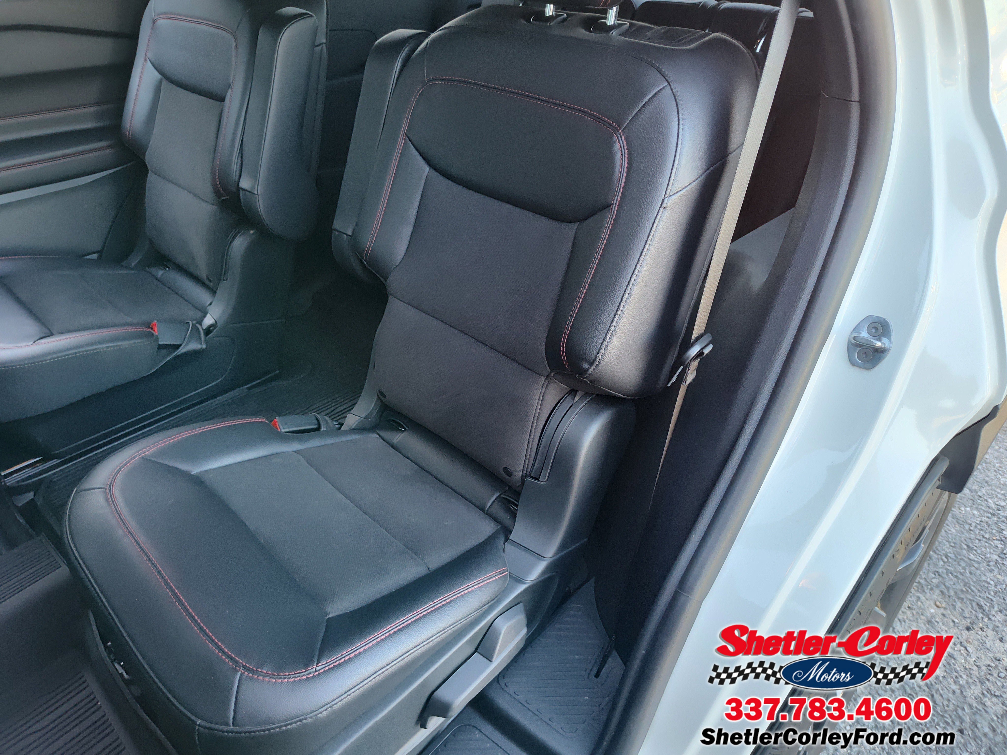 Used 2023 Ford Explorer ST-Line w/ Class IV Trailer Tow Package image 27