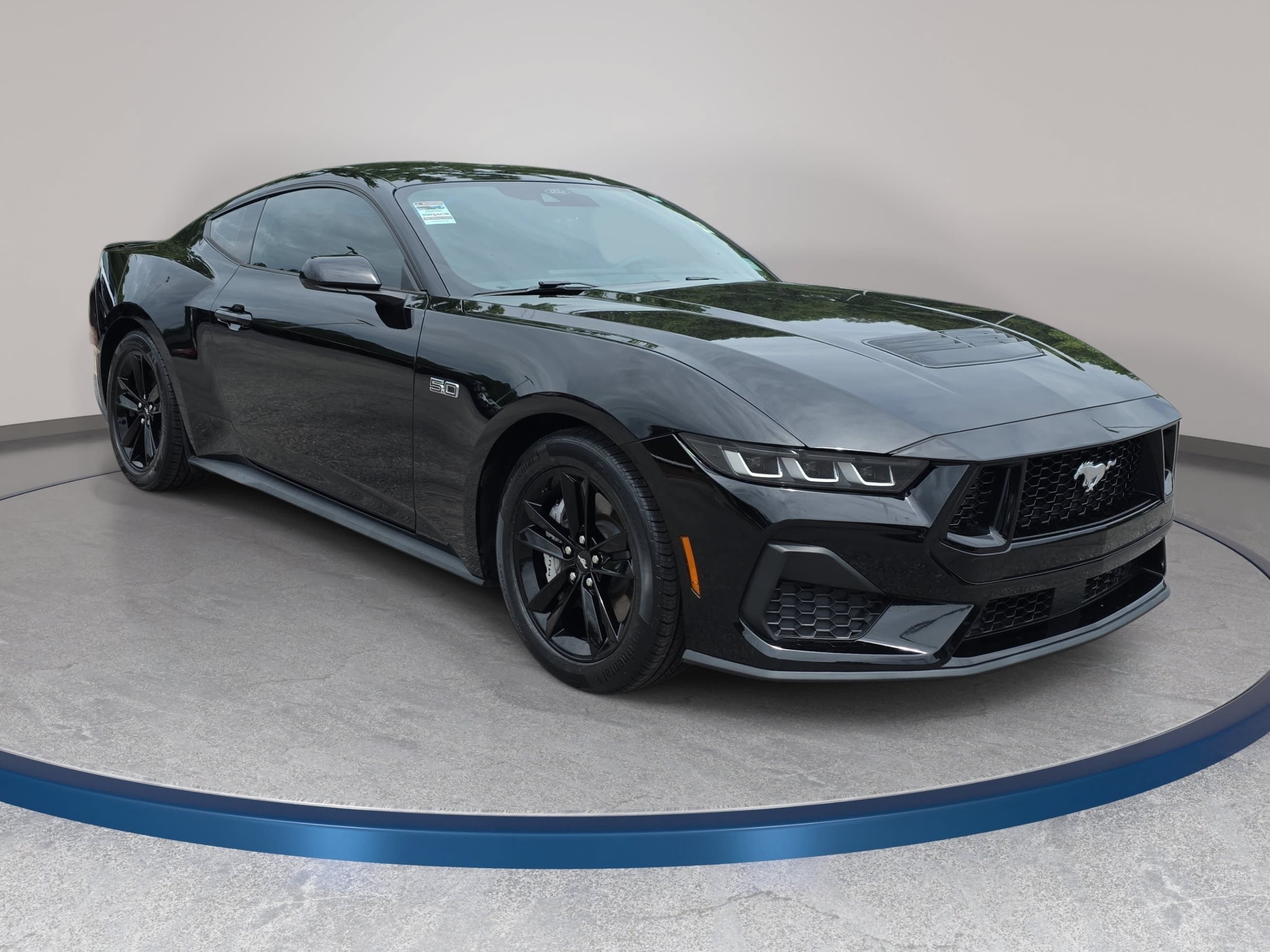 Used 2024 Ford Mustang GT RWD image 3