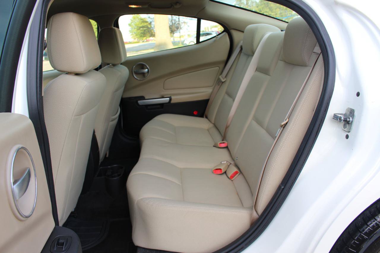 Used 2008 Pontiac Grand Prix w/ Preferred Package FWD image 27