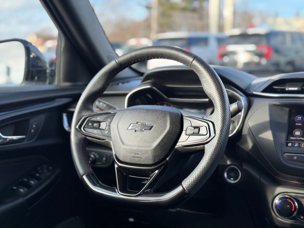 Used 2023 Chevrolet TrailBlazer RS image 14