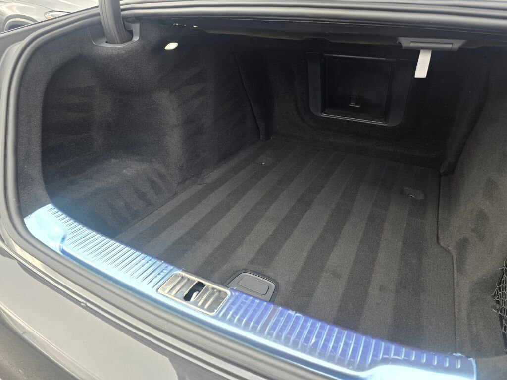 Used 2022 Mercedes-Benz S 500 4MATIC image 21