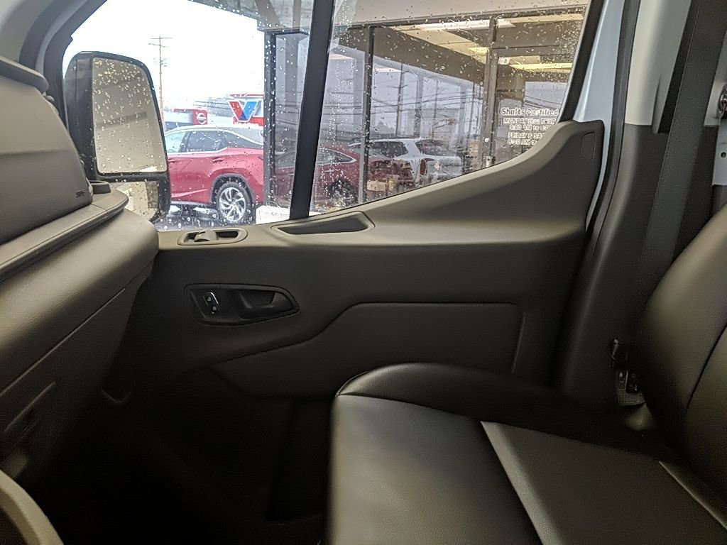 Certified 2022 Ford E-Transit Low Roof w/ Load Area Protection Package image 18