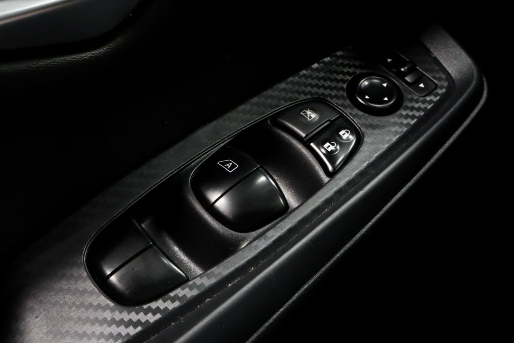 Certified 2024 Nissan Sentra SV FWD image 25