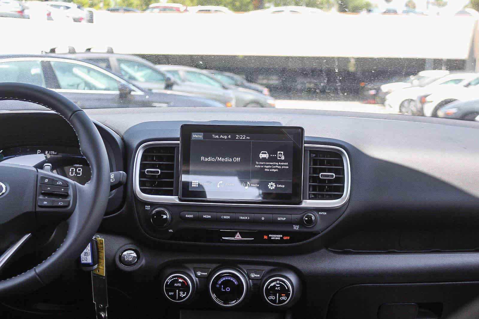 New 2026 Hyundai Venue SEL FWD image 19
