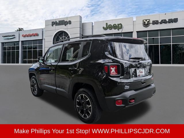 Certified 2023 Jeep Renegade Trailhawk AWD/4WD image 5