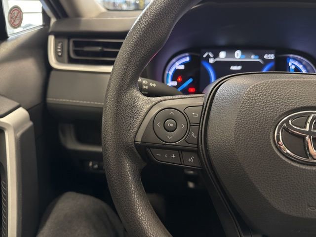 Used 2025 Toyota RAV4 XLE image 27