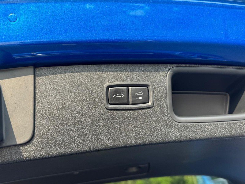 Used 2020 Porsche Macan S AWD/4WD image 24