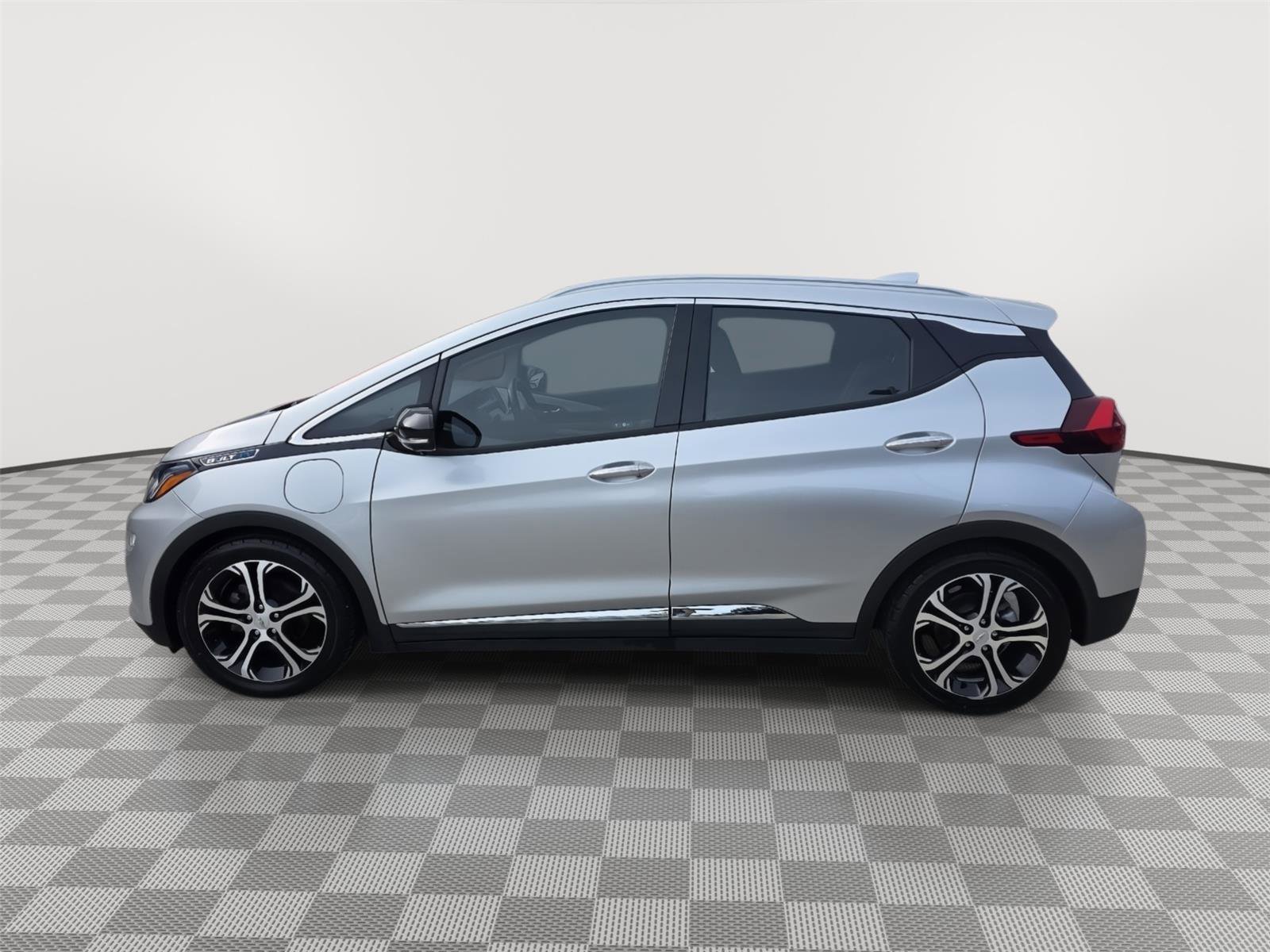 Used 2017 Chevrolet Bolt Premier image 9