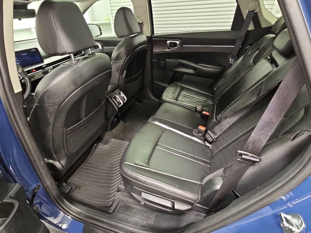 Used 2024 Kia Sorento S w/ Panoramic Sunroof Package FWD image 29