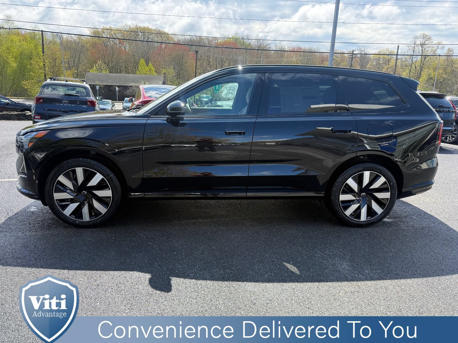 New 2026 Volvo EX90 Plus AWD/4WD image 5