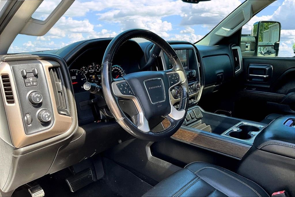 Used 2018 GMC Sierra 2500 Denali w/ Duramax Plus Package image 20
