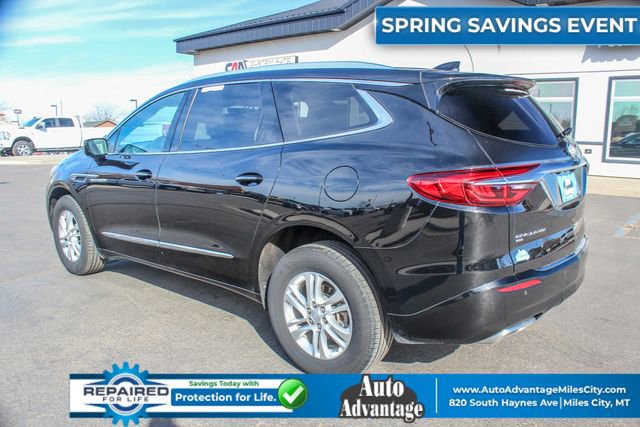 Used 2020 Buick Enclave Essence image 10