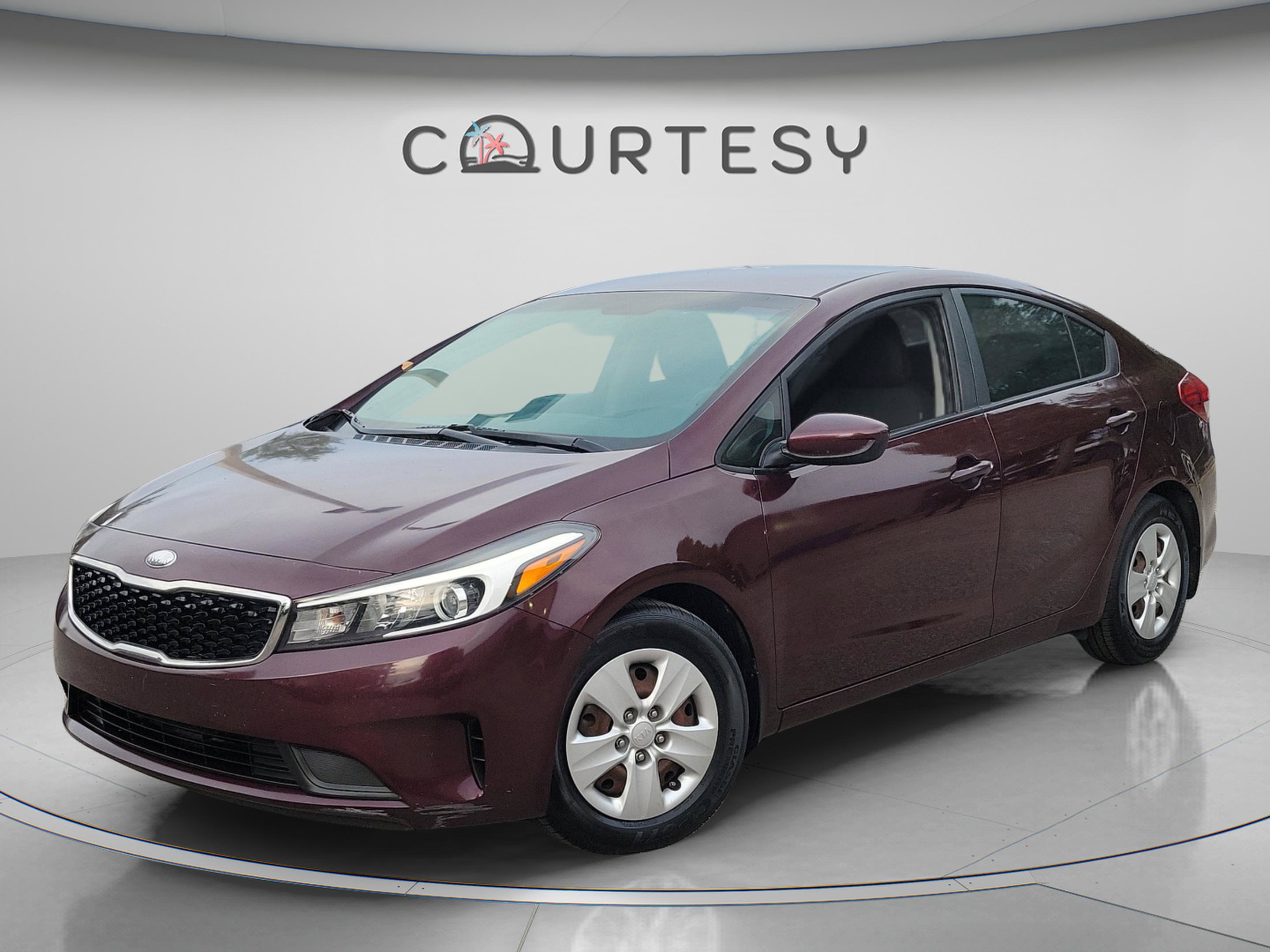 Used 2018 Kia Forte LX FWD image 1