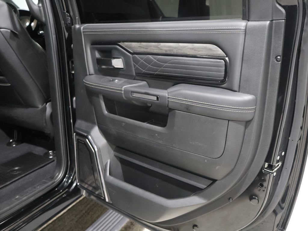 Used 2025 RAM 3500 Limited image 24