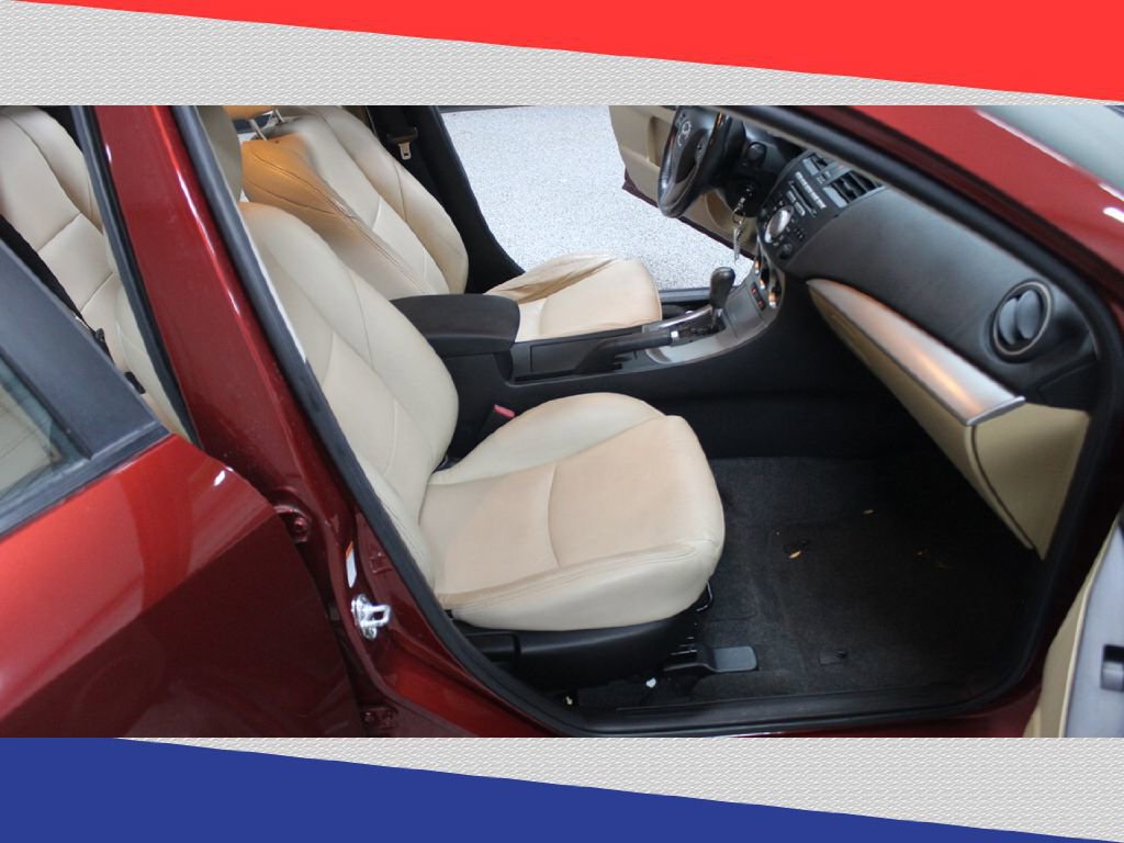 Used 2011 MAZDA MAZDA3 s Sport image 30