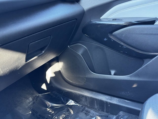 Used 2025 Chevrolet Trax LT image 19