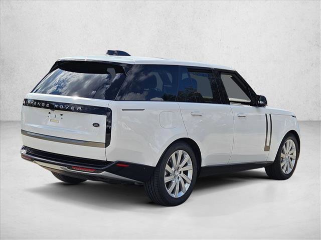 Used 2023 Land Rover Range Rover SE video 4
