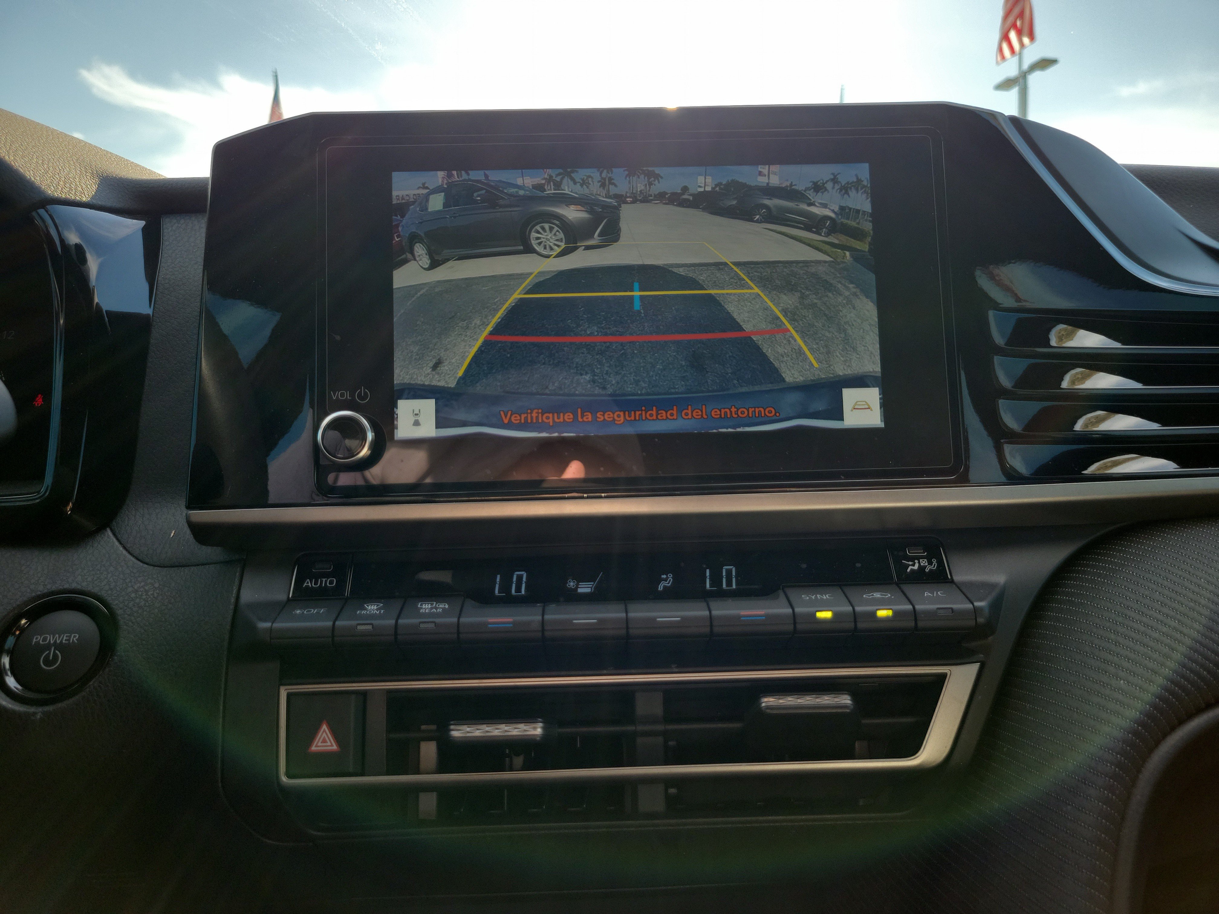 Used 2026 Toyota Camry SE FWD image 27