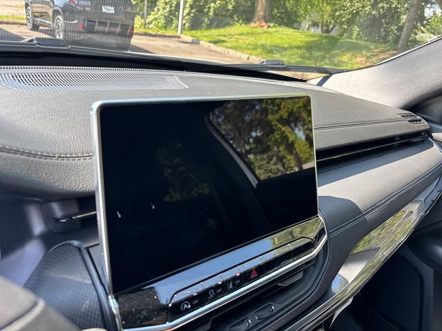 New 2026 Jeep Compass Latitude AWD/4WD image 21