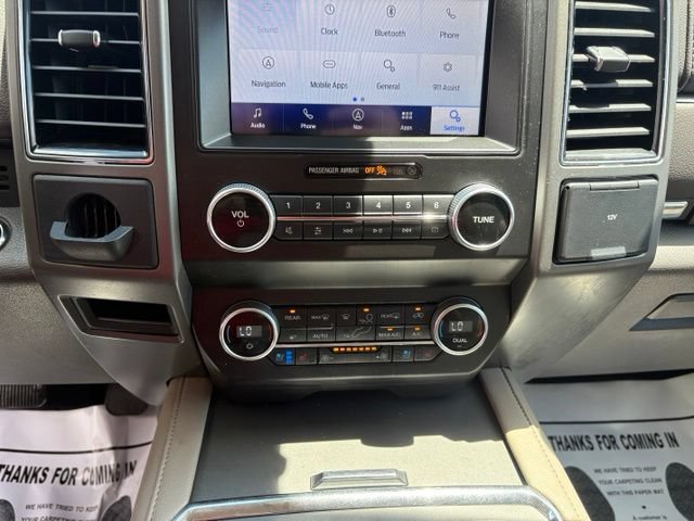 Used 2021 Ford Expedition XLT AWD/4WD image 19