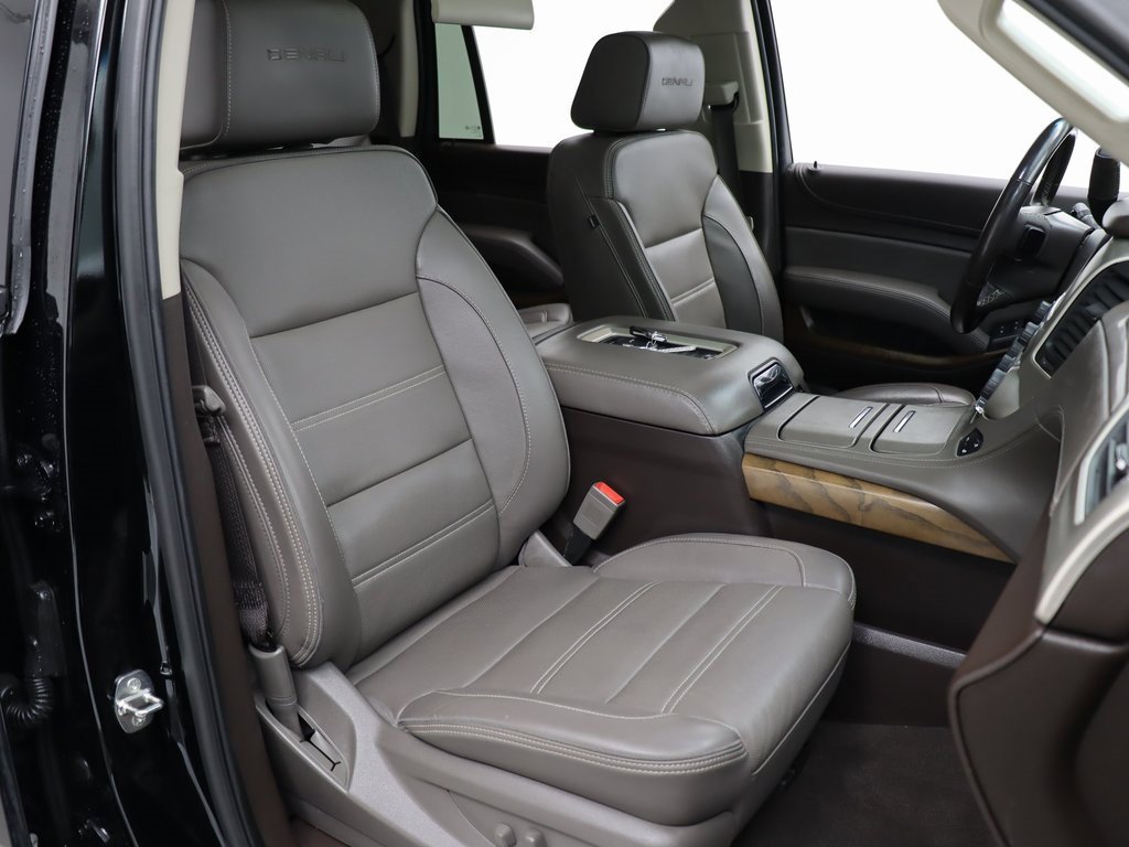 Used 2019 GMC Yukon Denali w/ Denali Ultimate Package image 30
