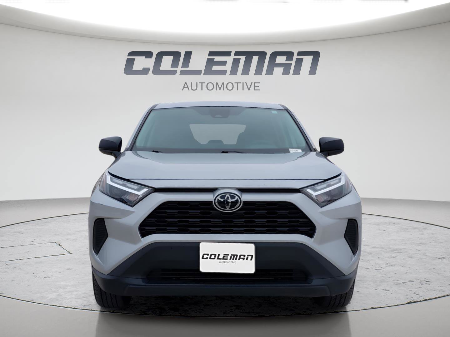 Used 2024 Toyota RAV4 LE image 8