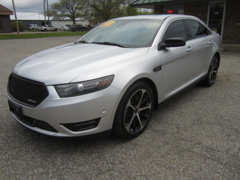 Used 2015 Ford Taurus SHO w/ Equipment Group 401A AWD/4WD image 4