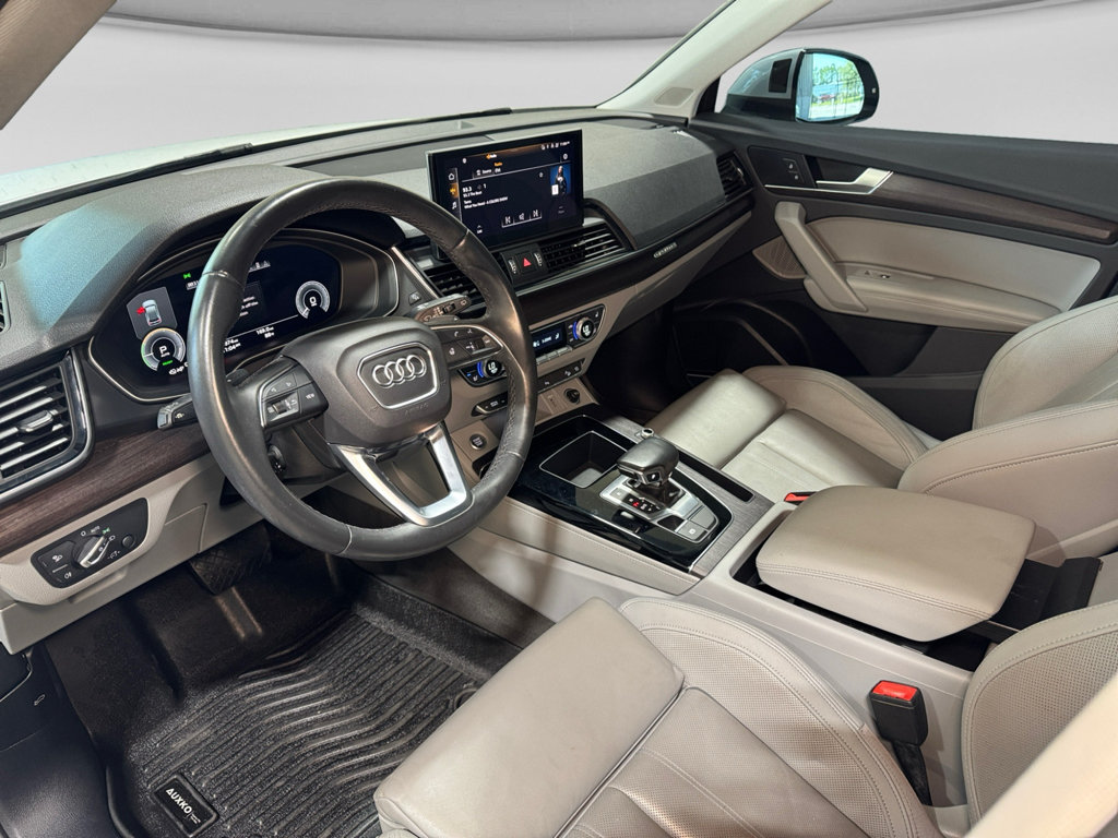 Used 2021 Audi Q5 e Premium Plus w/ Premium Plus Package AWD/4WD image 19