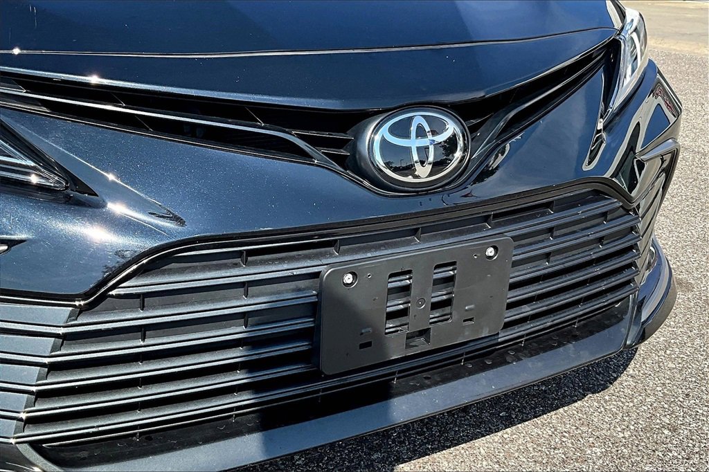 Used 2024 Toyota Camry LE image 27