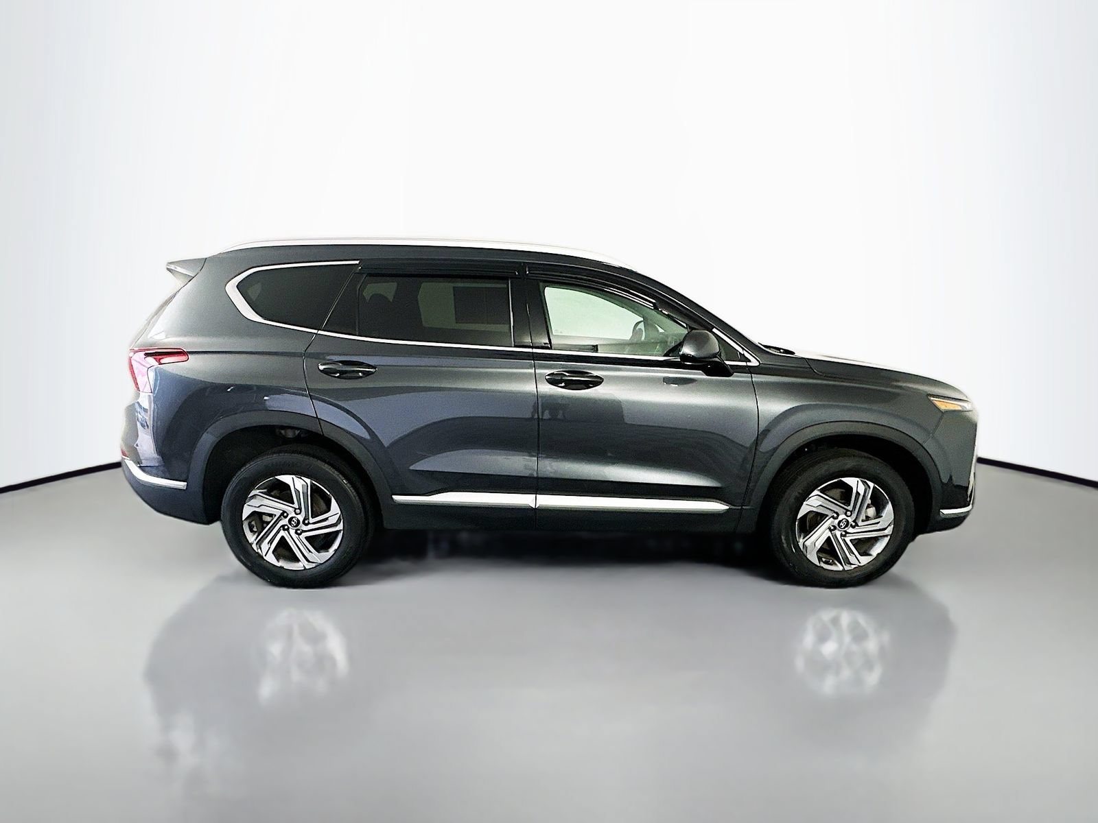 Used 2022 Hyundai Santa Fe SEL w/ Cargo Package AWD/4WD image 8