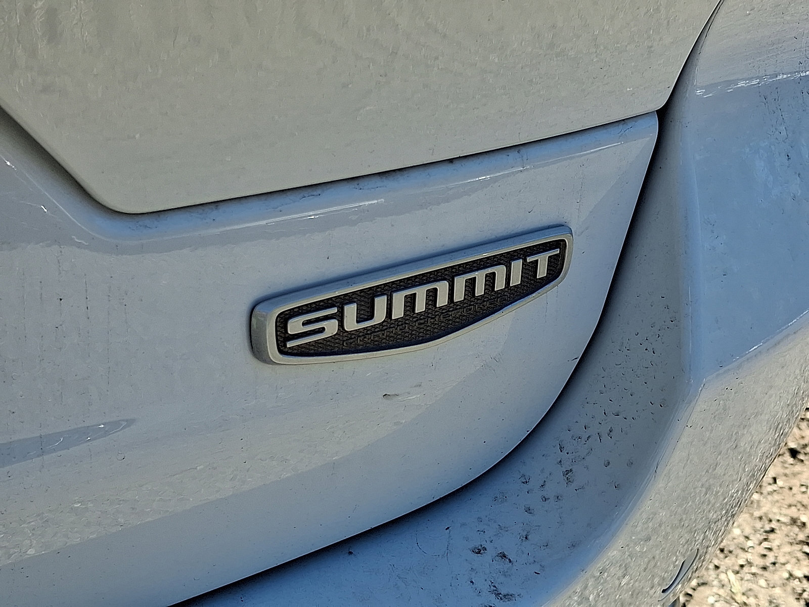 New 2025 Jeep Grand Cherokee Summit image 17