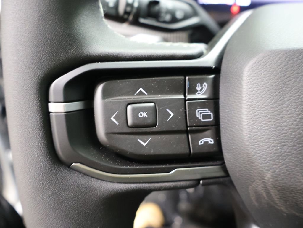 New 2026 Jeep Cherokee Overland image 25