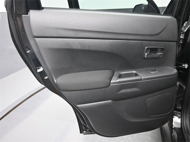 Used 2024 Mitsubishi Outlander Sport AWD image 14