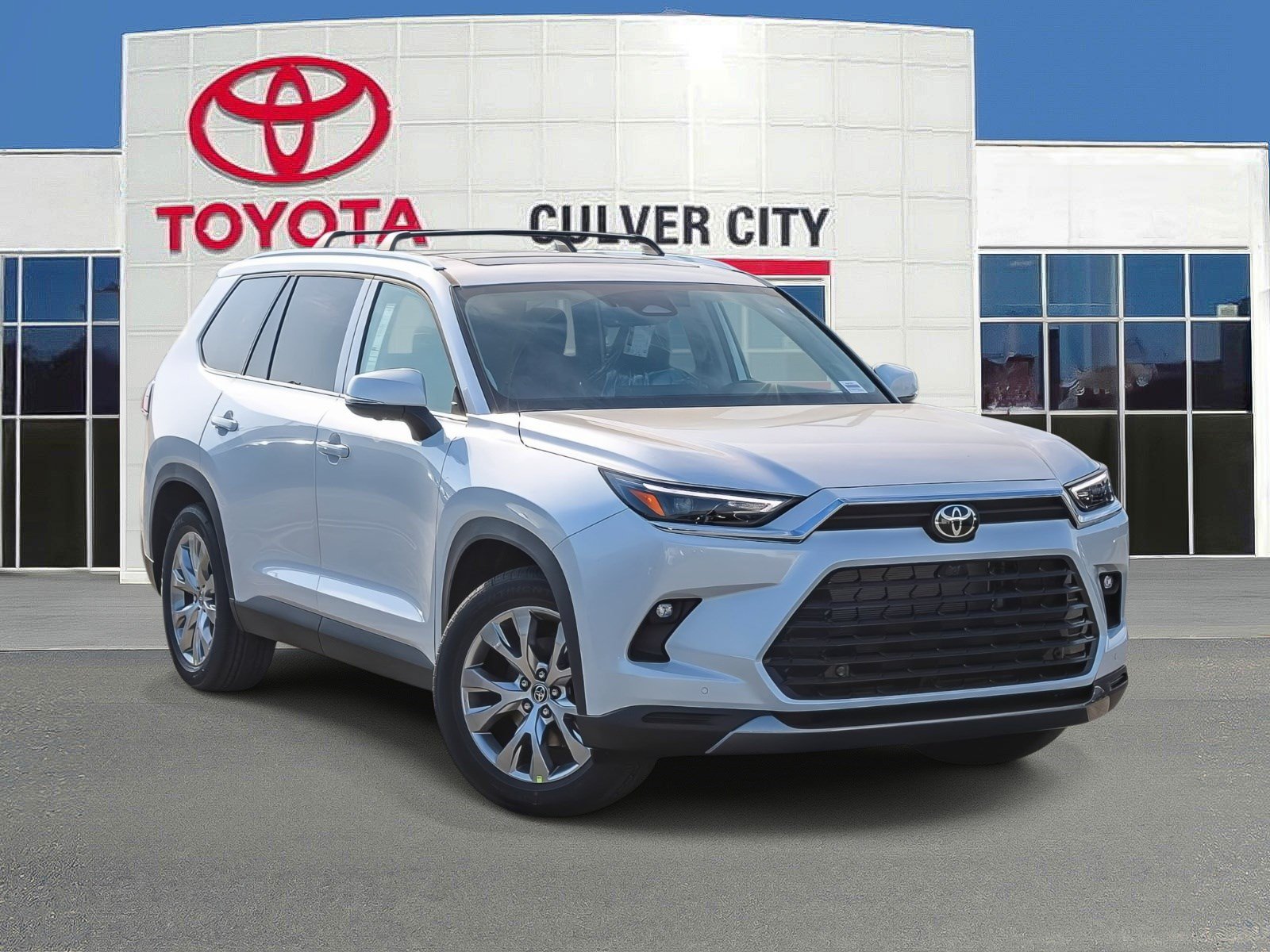 New 2026 Toyota Grand Highlander AWD Hybrid image 1
