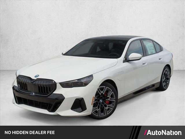 New 2027 BMW 550e xDrive AWD/4WD video 1