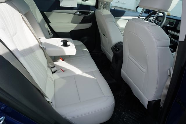 Used 2025 Buick Envision Avenir image 15