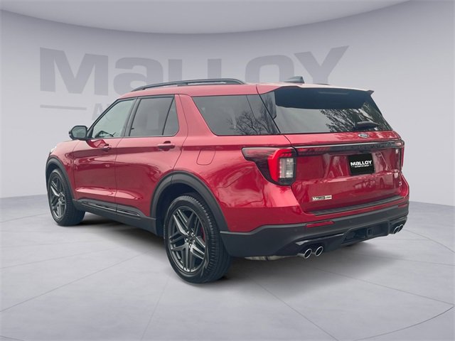 Used 2025 Ford Explorer ST image 5