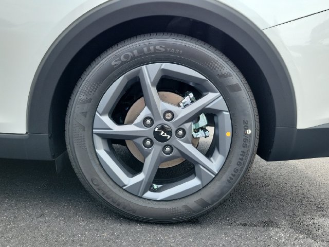 New 2026 Kia K4 FWD image 7