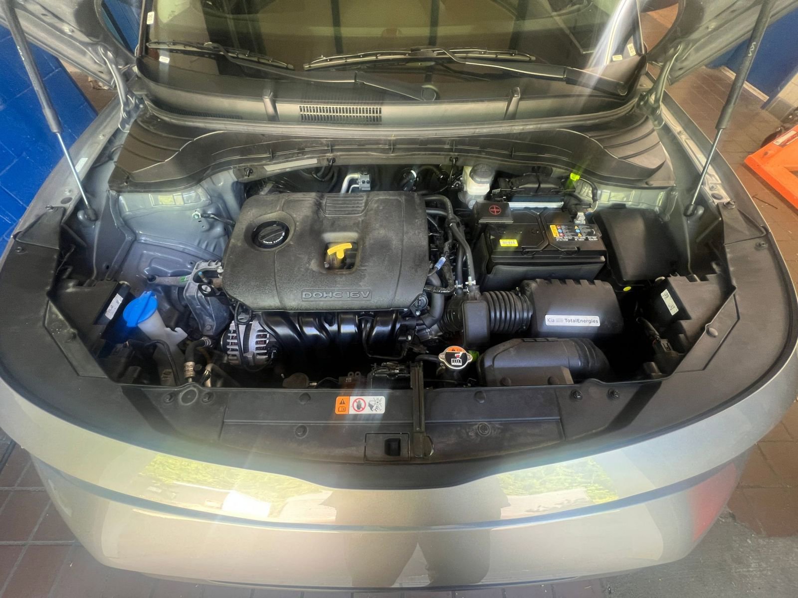 Used 2025 Kia Soul LX w/ LX Technology Package FWD image 27