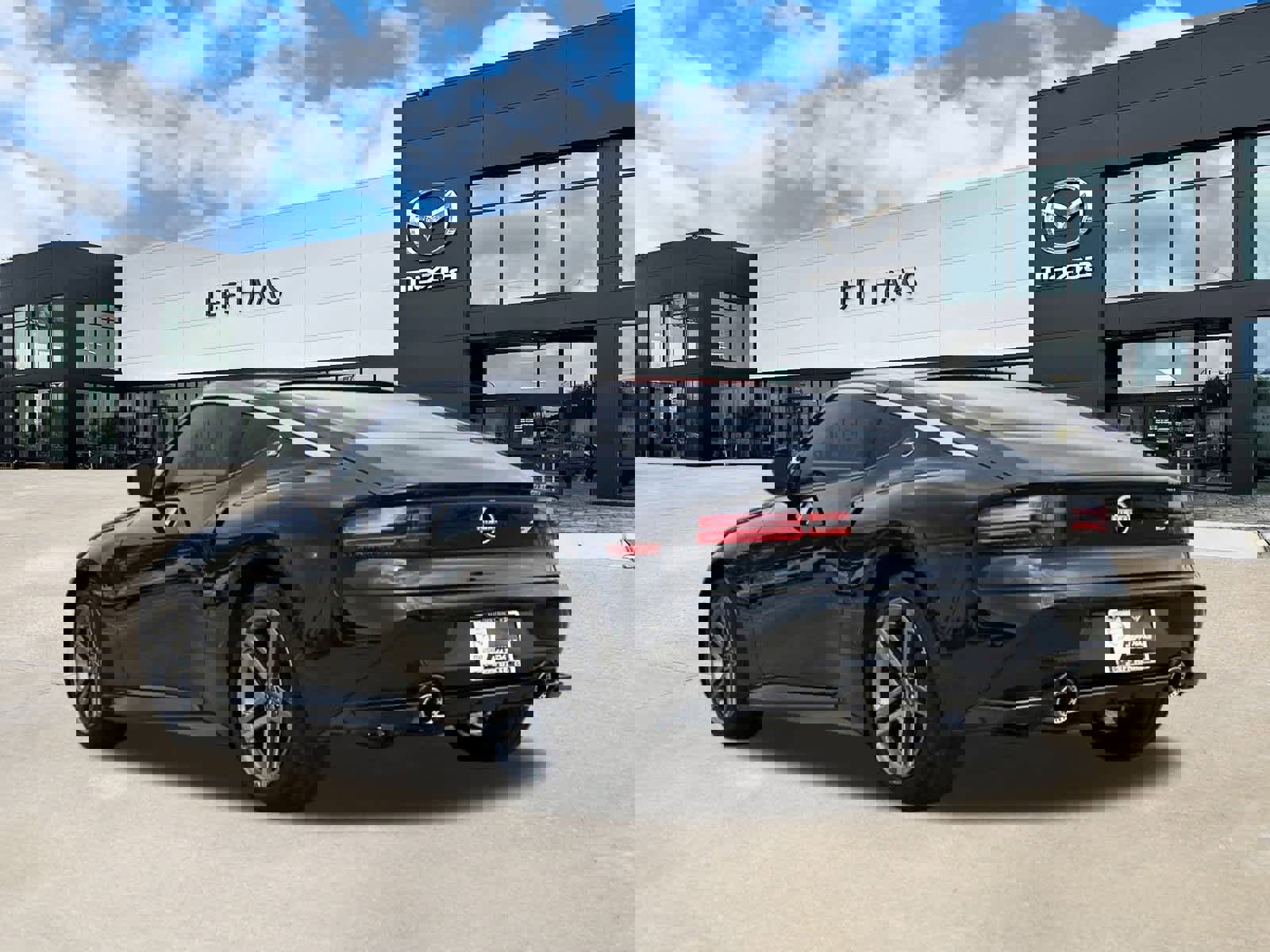 Used 2025 Nissan Z Sport w/ Floor Mat Package image 2