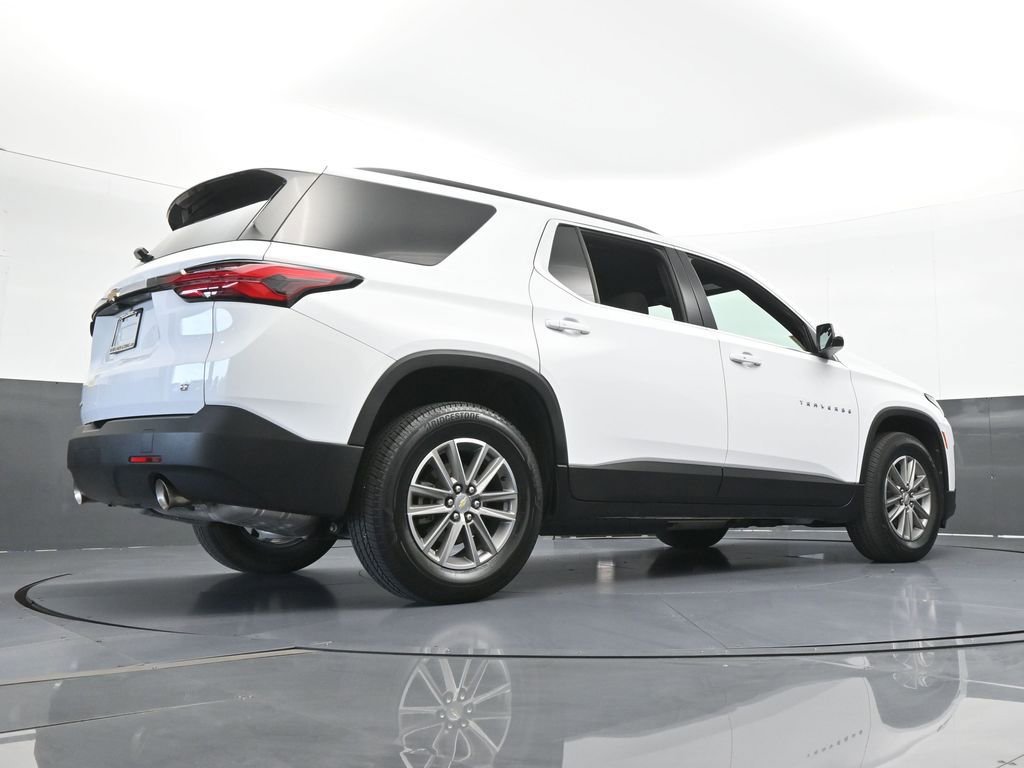 Used 2023 Chevrolet Traverse LT image 59
