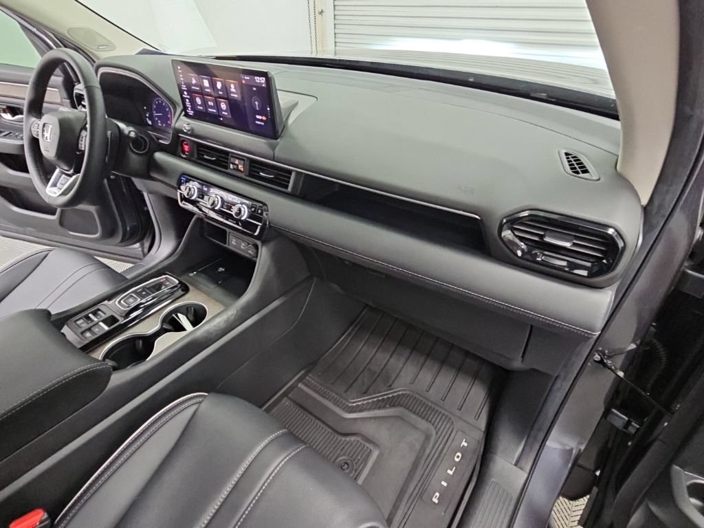 Used 2026 Honda Pilot Elite image 43