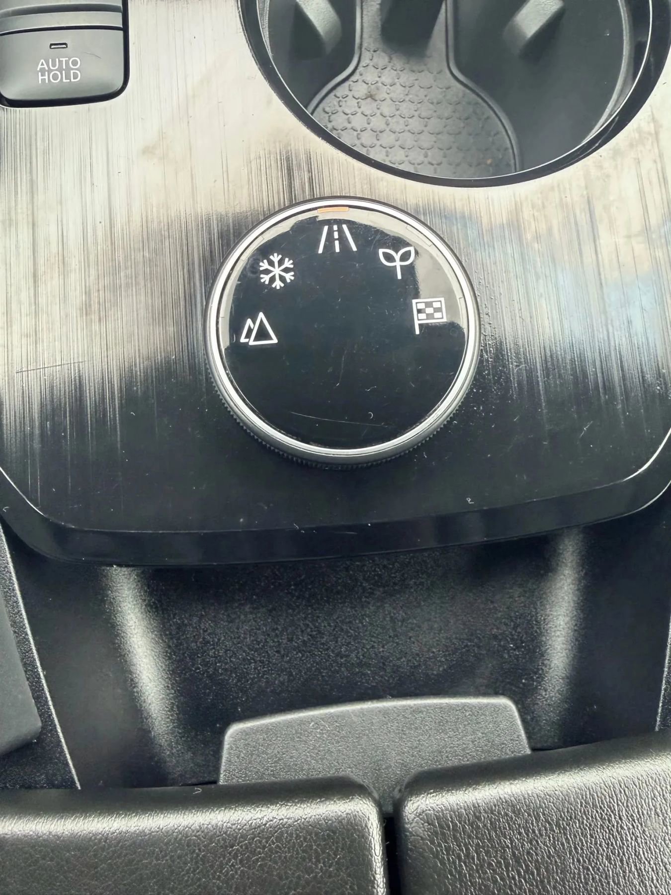 Used 2021 Nissan Rogue SV image 24