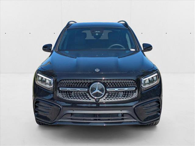 New 2025 Mercedes-Benz GLB 250 image 6