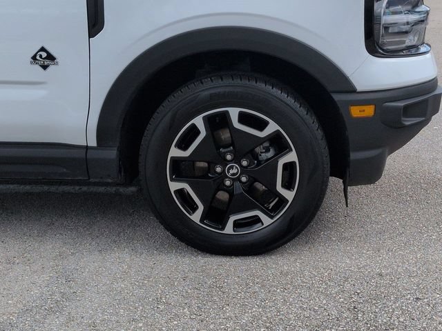 Certified 2023 Ford Bronco Sport Outer Banks AWD/4WD image 11