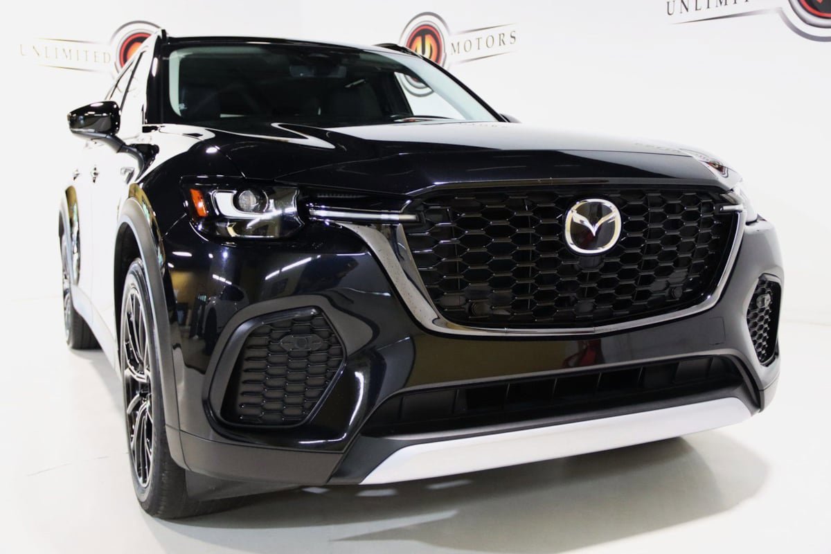 Used 2025 MAZDA CX-70 Plug-In Hybrid w/ Premium Pkg image 22