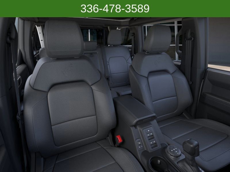 New 2025 Ford Bronco Outer Banks AWD/4WD image 10